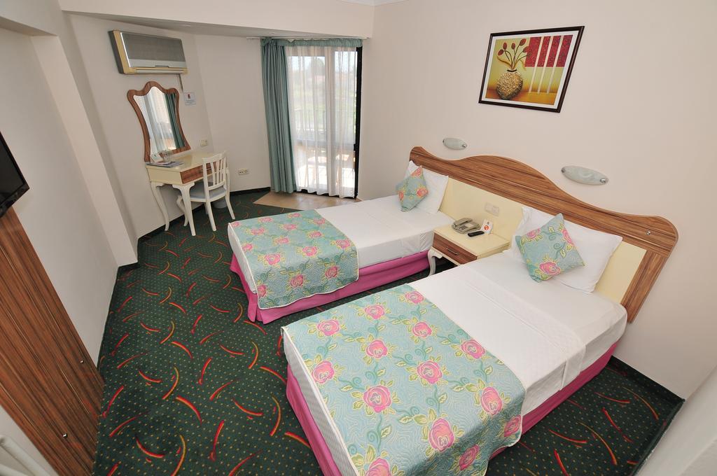 Hotel Pelin Fethiye Bagian luar foto